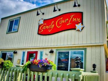 Sandy Cove Inn