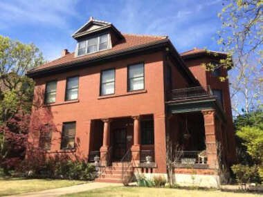 Casa Magnolia B & B