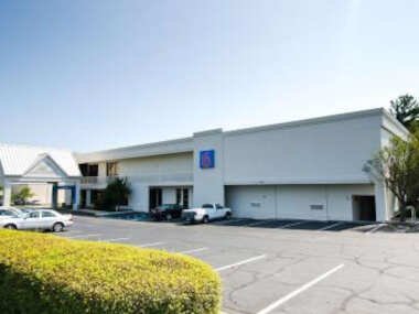 Motel 6-Frederick, MD – Fort Detrick