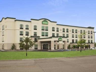 Wingate by Wyndham – Bismarck
