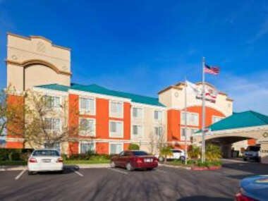 Best Western Airport Inn & Suites Oakland
