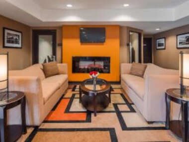 Best Western Plus Wine Country Inn & Suites