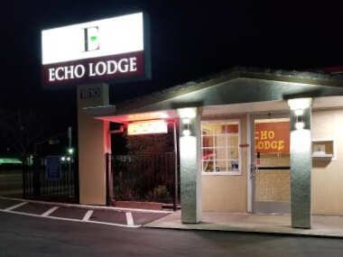 Echo Lodge
