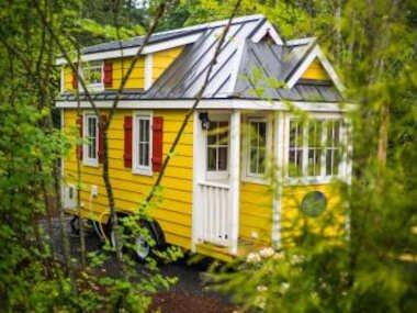 Mount Hood Village Savannah Tiny House 4