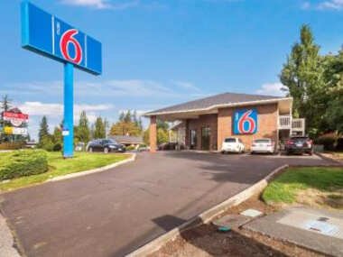 Motel 6-Vancouver, WA