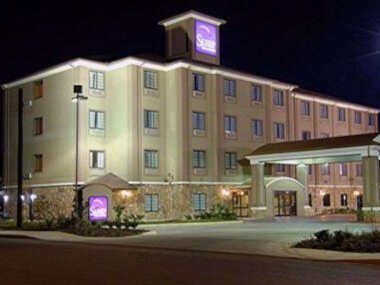 Sleep Inn and Suites at Six Flags