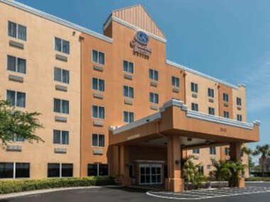 Comfort Suites Tampa Airport North