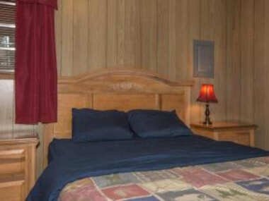 Sacony, Cabin at Ruidoso