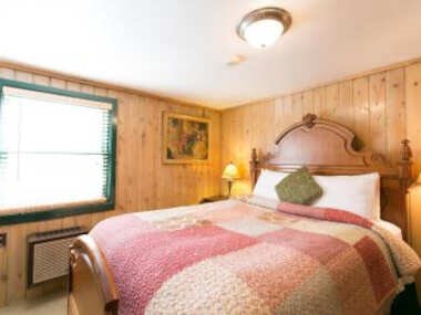Silver Fork Lodge & Restaurant