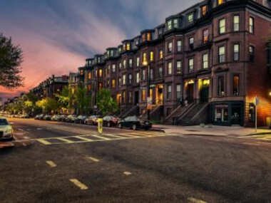 Stylish 2 Bedroom in South End