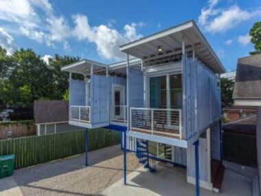 East Downtown Micro-luxe Container Living Pod #10