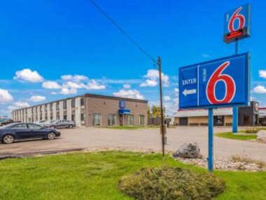 Motel 6-Fargo, ND – West Acres – North Fargo
