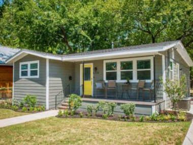 Walk to the Silos! 3 Bed 1960’s Bungalow near Baylor
