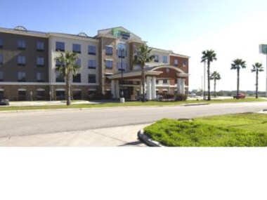 Holiday Inn Express Seguin, an IHG Hotel