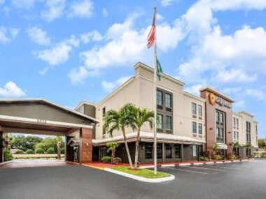 La Quinta by Wyndham St. Petersburg Northeast *Newly Renovated