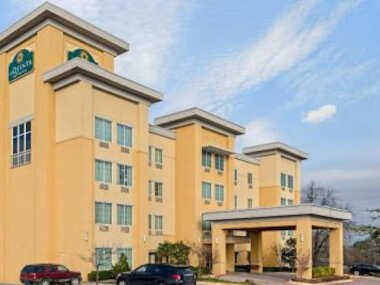 La Quinta by Wyndham McAlester