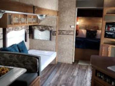Tiny House RV, Kayak