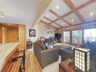 Timberline Condominiums 2 Bedroom Loft 3 Bath Deluxe Unit C3D