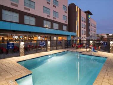 Tru By Hilton Phoenix Glendale Westgate
