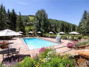 Vail Lion Square 1 Bed Gold