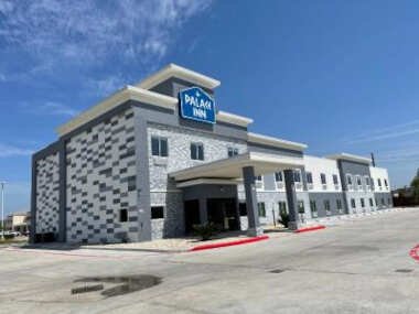 Palace Inn Blue Houston East Beltway 8