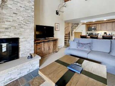 Timberline Condominiums 1 Bedroom Loft Deluxe Unit A3C