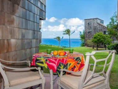 Sealodge F1 – ocean views + ground floor convenience, cute inside, affordable