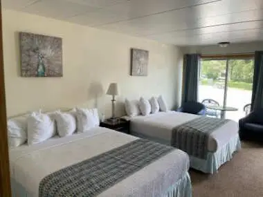Trails End Motel