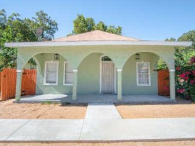 3 BR1 BA Remodeled Home Near Downtown
