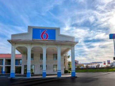 Motel 6-Cookeville, TN