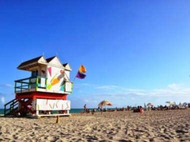Super Sale South Beach 1 B/R 2 blocks to beach