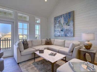 Sandy Bottoms Beach House TC 5104