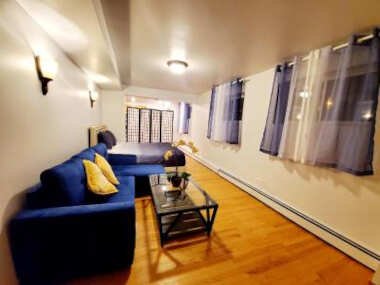 Studio with Jacuzzi Close to Loyola FREE PARKING