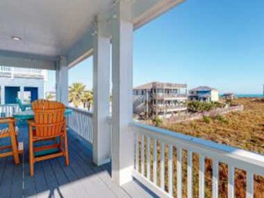 KD664 4BR Home, Full Gulf Views From Third Floor Balcony, property features 1st Floor Game Room