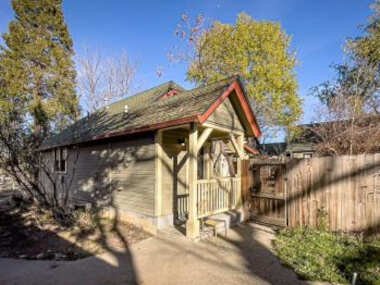 California Cottage