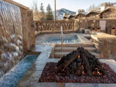 Slopeside 2 Bedroom Gold-Rated Residence at Golden Peak in Vail Village