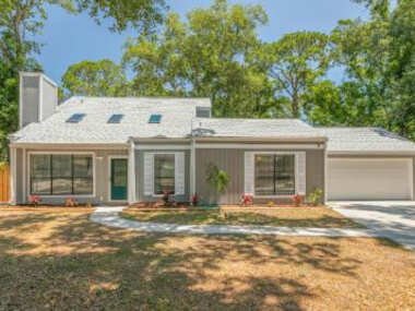 The Palms Retreat, Near Jax Beaches and Mayo Clinic