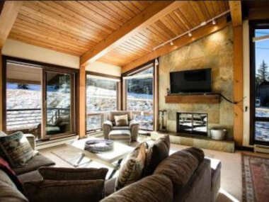 Snowmass Village, 3 Bedroom at the Enclave – Ski-in Ski-out with Airport Transfers