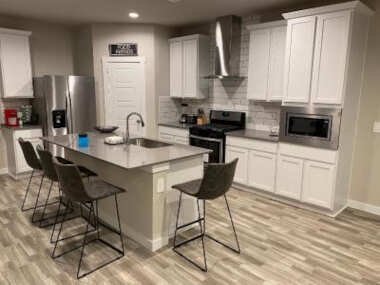 Luxurious 3 bed room home near medical center