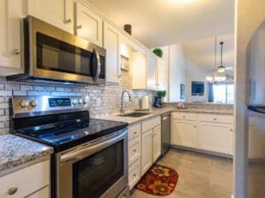 B 59-11 3rd Night & Golf Free in Sept Oct-Awesome New Listing-3BD 3BA Beauty-Close to SDC & Strip