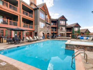 Breckenridge 2 Bedroom Condo at Blue Sky, Ski-in Ski-out