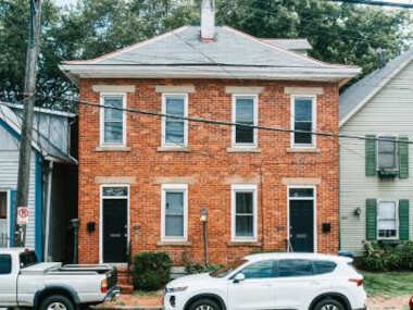 Cozy Loft in Heart of German Village 524 Upper