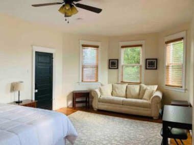 Charming Victorian Home HALFWAY MD-RmC