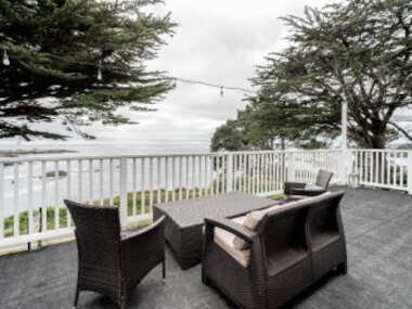 Agate Cove Inn