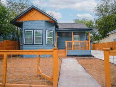 Exceptional 5BR So Close to Riverwalk and Downtown