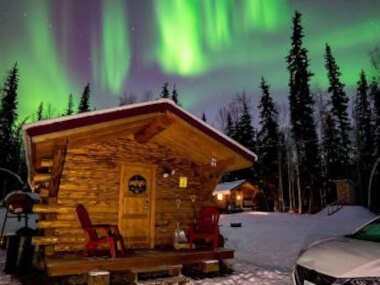 1 Bd Deluxe Log Cabin View Northern Lights