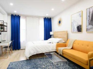 1597-12 NEW Studio Prime UES WD in unit