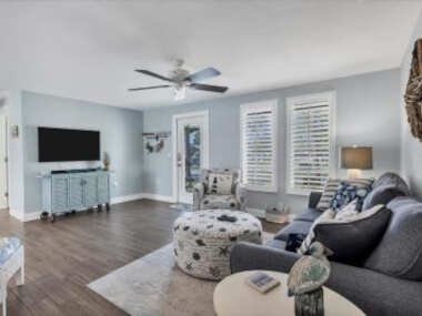 9170 Pine Cove Drive