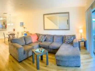 Fully Equipped Townhome Centrally Located in Ocala Pet Freindly