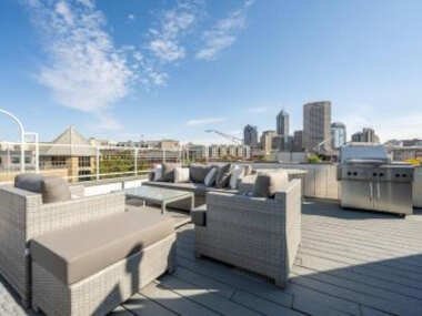 Luxury Penthouse with Steam Room Elevator